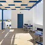 Ninemia Serifos 5 아파트 *