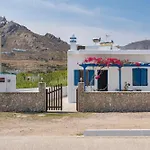 Ninemia Serifos 5 Livadi (Serifos)