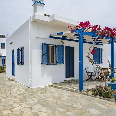 Ninemia Serifos 5 Livadi (Serifos)